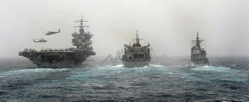 Illustration for article titled Why The US Navy Should Build Smaller Aircraft Carriers